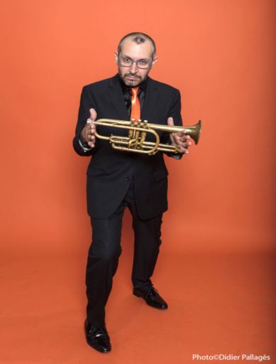 Dynamic Content Image