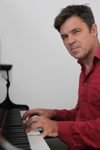 Dynamic Content Image